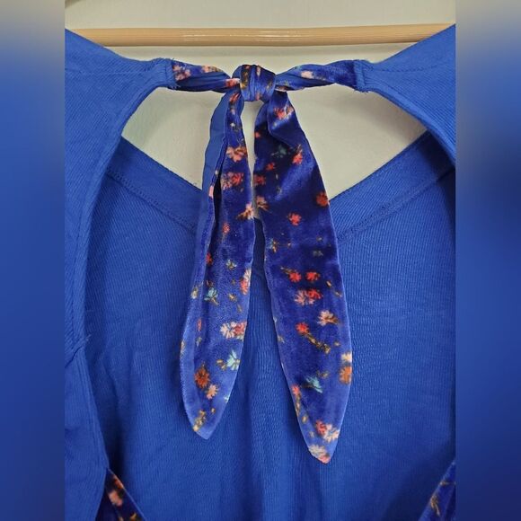 Free people Womens Blue Looking Foward Cropped Printed long sleeve T-Shirt Large - Picture 7 of 13